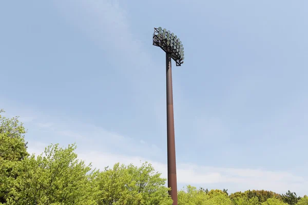 Lehké stožáry na stadionu — Stock fotografie