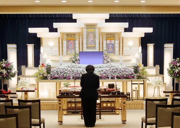 Японское похоронное бюро — стоковое фото