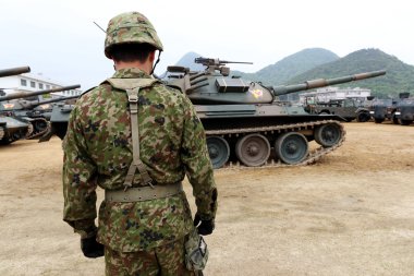 Japon askeri tank