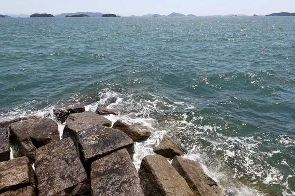 Quebra-mar de pedra — Fotografia de Stock