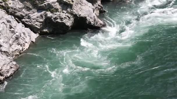 The flowing Yosino-river — Stock Video