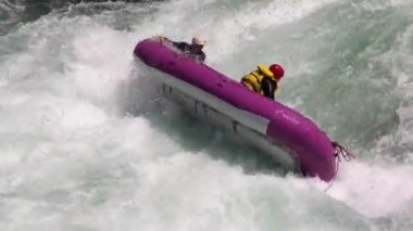 Nehir Rafting