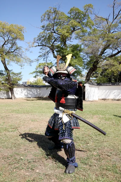 Samurai japanische Kleidung Uniform mit Katana-Schwert — Stockfoto