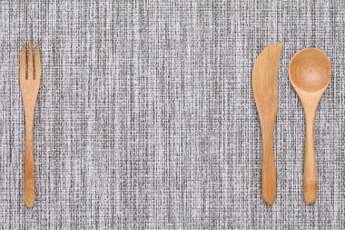 Tahta kaşık ve çatal, bıçak