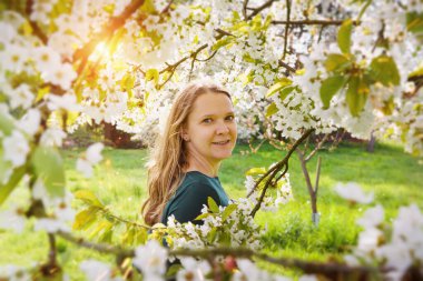çok gülümseyen kız açık rahatlatıcı