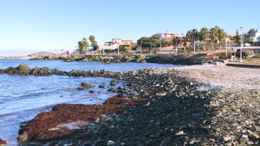 Şili 'deki Caldera plajında manzara ve kayalık plaj