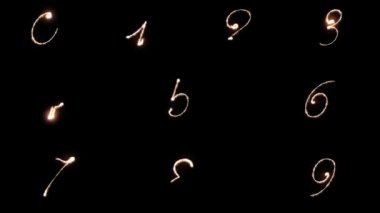 0 'dan 9' a kadar olan Holiday Sparkler Numarası, Luma Mate ataşe. mov