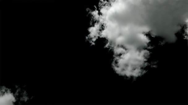 透明背景下的时间飞逝的蓬松云 阿尔法通道 — 图库视频影像
