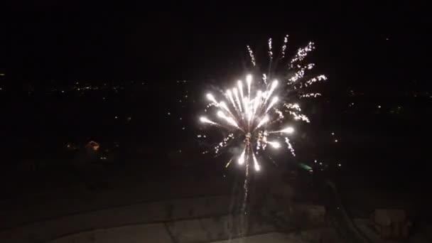 Fogos de artifício, filmados com um zangão — Vídeo de Stock