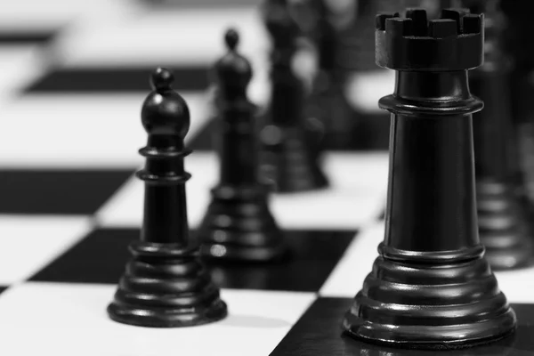 Czarne szachy — Zdjęcie stockowe