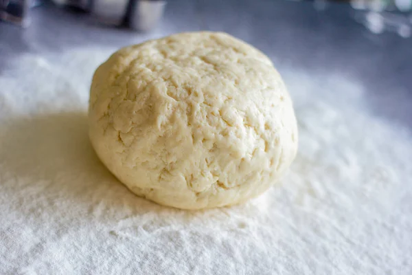 Masada Noel Kurabiyesi Pişirmek Için Taze Ekmek Hamuru Tatile Yaklaşma — Stok fotoğraf