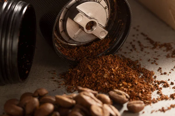Zwart Moderne Handmatige Koffiemolen Bonen — Stockfoto