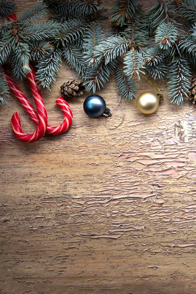 Árbol Navidad Decoraciones Sobre Fondo Madera Espacio Copia Para Letras —  Fotos de Stock