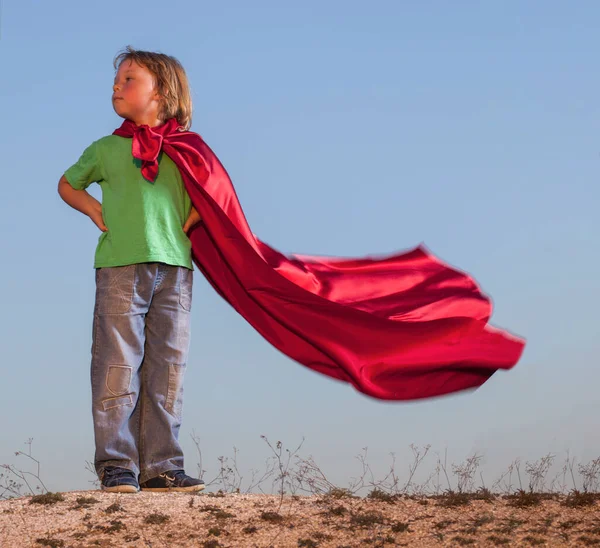 Boy Playing Superheroes Sky Background Superhero Red Cloak Hill — Stock Photo, Image