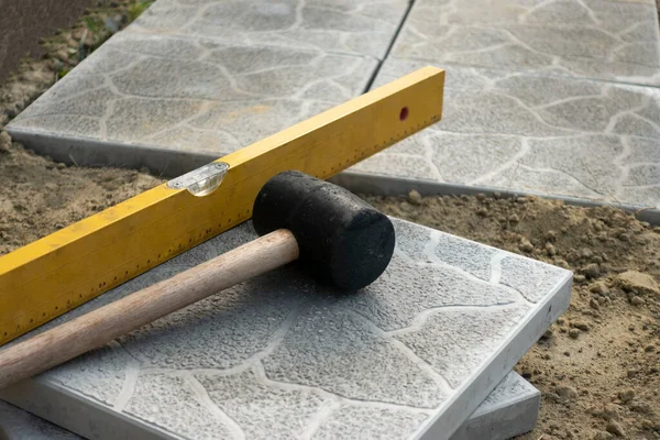 Laying Paving Stone Brick Gray Concrete Slabs House Courtyard Sand — Stock Photo, Image