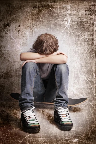 Triste adolescente — Foto Stock