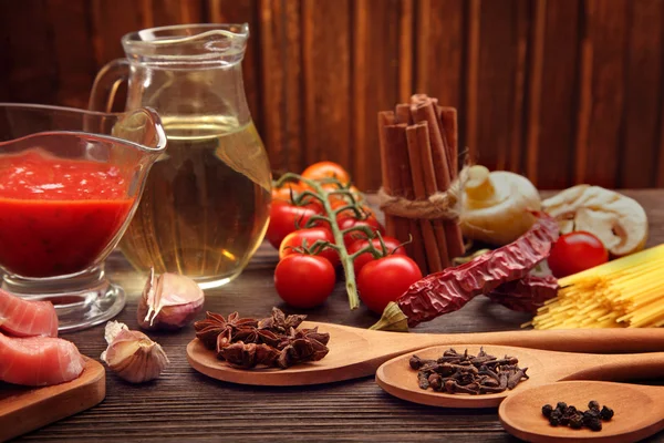 Everything on wood table for the preparation of acute Italian sa — Stock Photo, Image