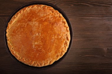 bir doldurma ile ev yapımı pasta 