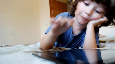 Çocuk kullanım tablet pc kapalı