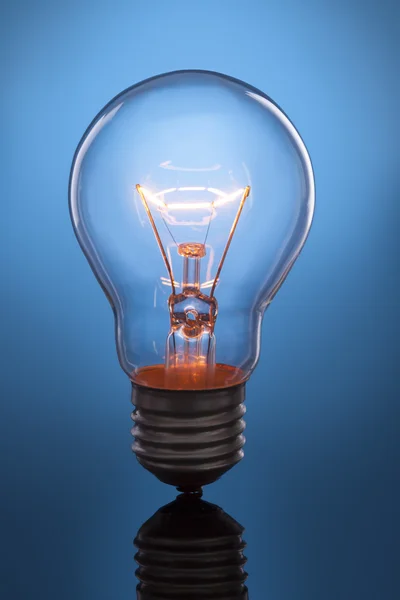 Glühende Lampe — Stockfoto
