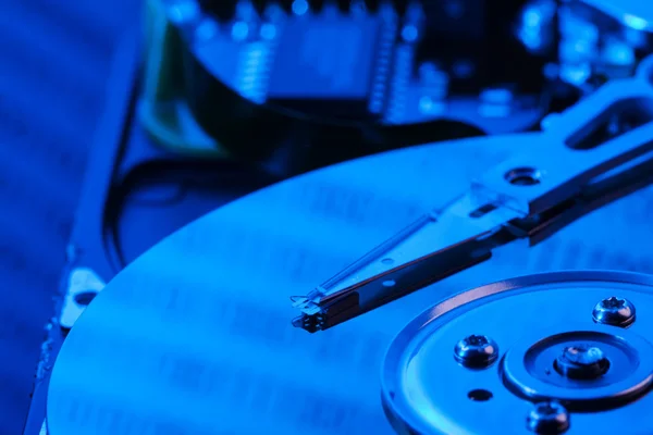 Open hard drive in blue light — Stock Photo, Image