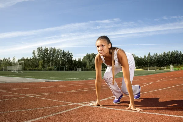 Schoonheid meisje start uitvoeren — Stockfoto