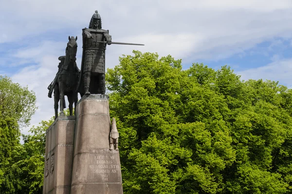 Monumento de Gediminas em Vilnius, Lituânia, Europa — Fotografia de Stock