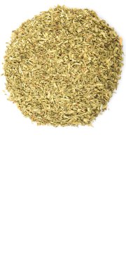 Beyaz arka plan üzerinde kurutulmuş tarhun otlar