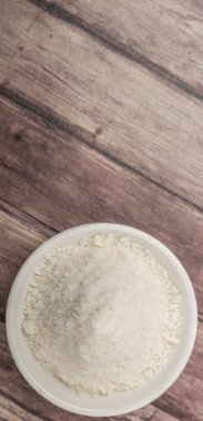 Kurutulmuş Hindistan cevizi tozu