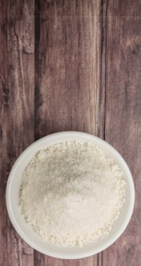 Kurutulmuş Hindistan cevizi tozu