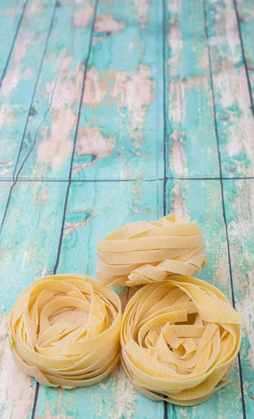 Torkade Tagliatelle Pasta — Stockfoto