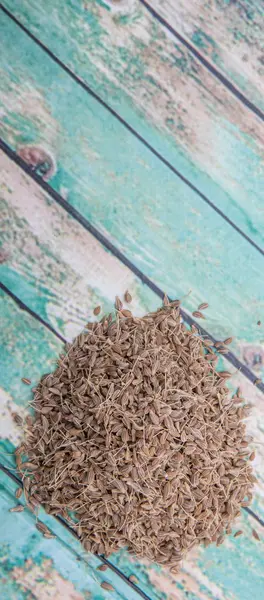 Kurutulmuş anason baharat