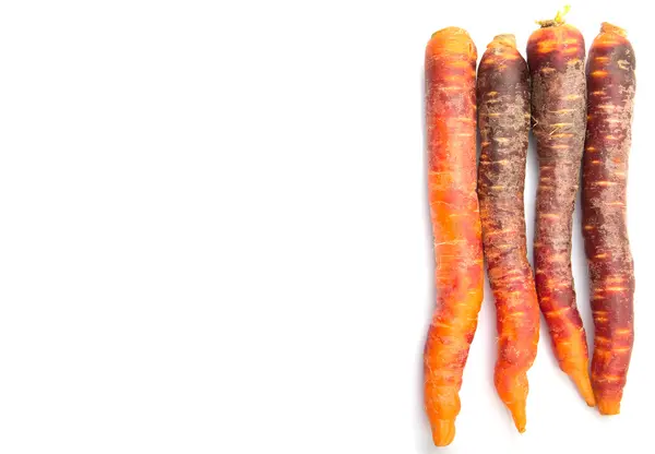 Farbenfrohe frische Möhren — Stockfoto