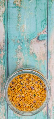 Arı polen Mason kavanoza