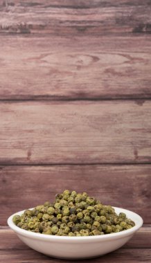 Yeşil biber kurutulmuş