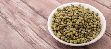 Yeşil biber kurutulmuş