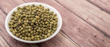 Yeşil biber kurutulmuş