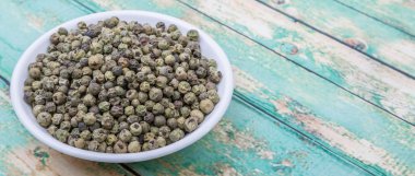 Yeşil biber kurutulmuş