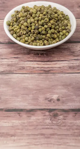 Peppercorn verde seco — Fotografia de Stock
