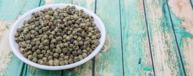 Yeşil biber kurutulmuş