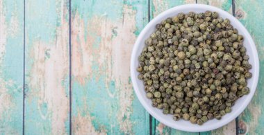 Yeşil biber kurutulmuş