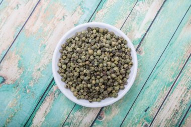 Yeşil biber kurutulmuş