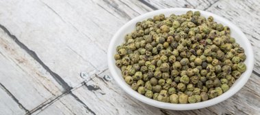 Yeşil biber kurutulmuş