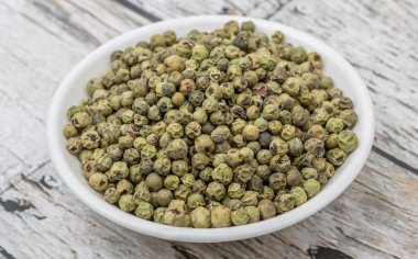 Yeşil biber kurutulmuş