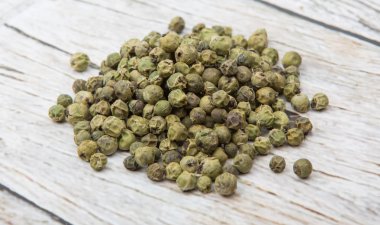 Yeşil biber kurutulmuş