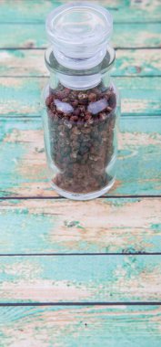 Cam şişe Szechuan biber