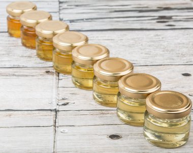 Tatlım çeşitli Mason kavanoza