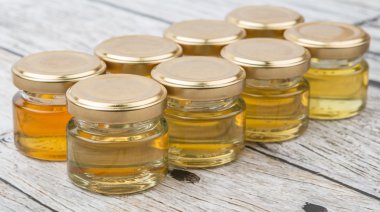 Tatlım çeşitli Mason kavanoza