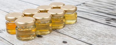 Tatlım çeşitli Mason kavanoza