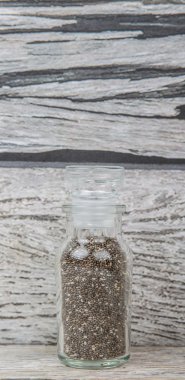 siyah-beyaz chia tohumu